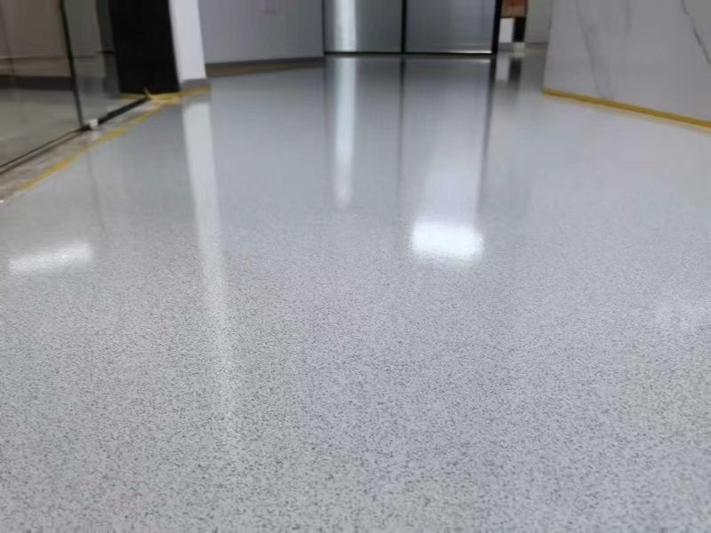 Kitchen floor renovation choice: the advantages of epoxy colored sand floor paint